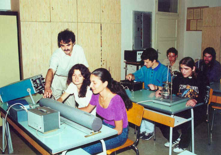 #026.JPG (80666 bytes)